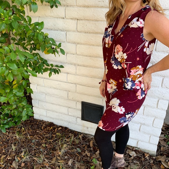 Old Navy Floral Tank Dress - Picture 3 of 5